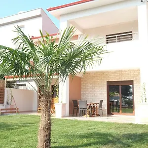 Valerie Apartment